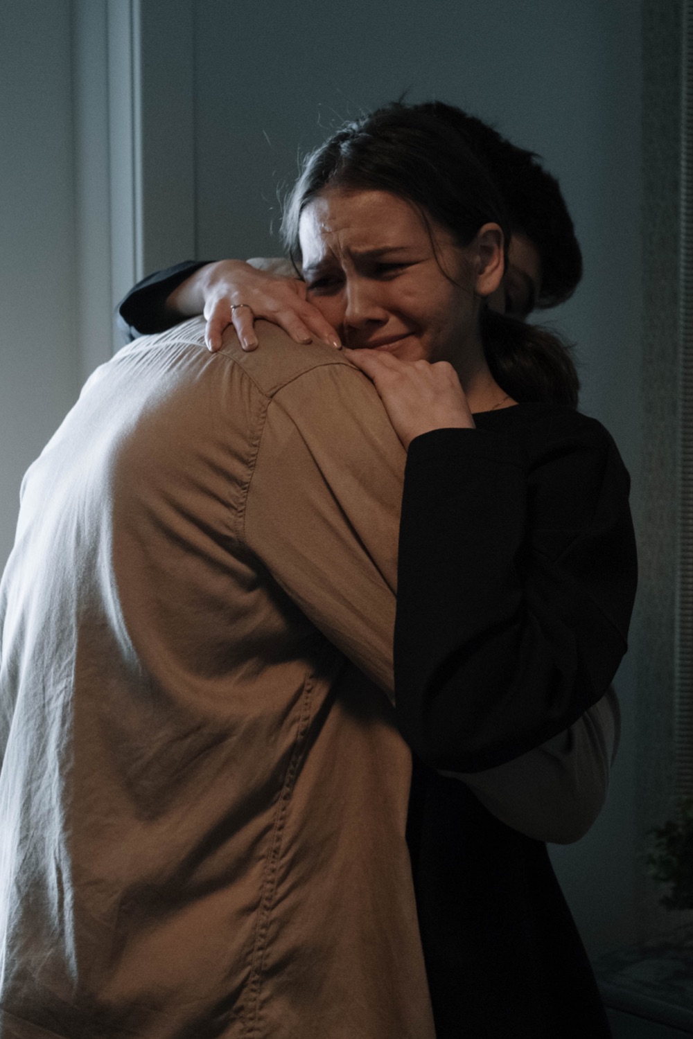 Signs your husband has a crush on another woman