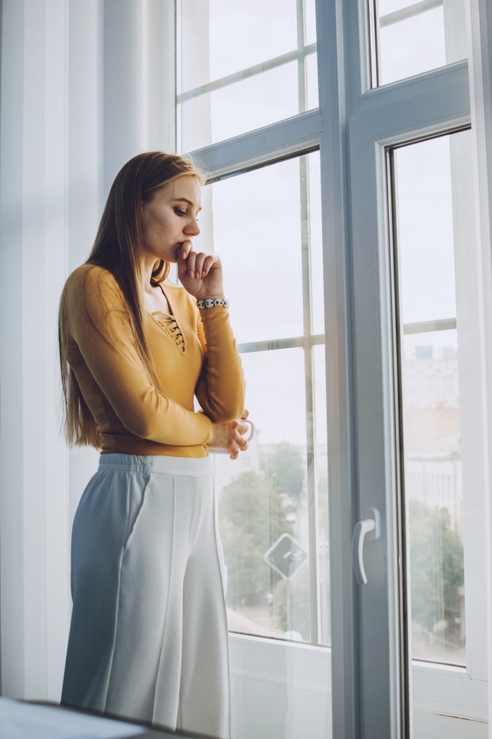 Things that happen when your husband is emotionally torn between you and his mistress