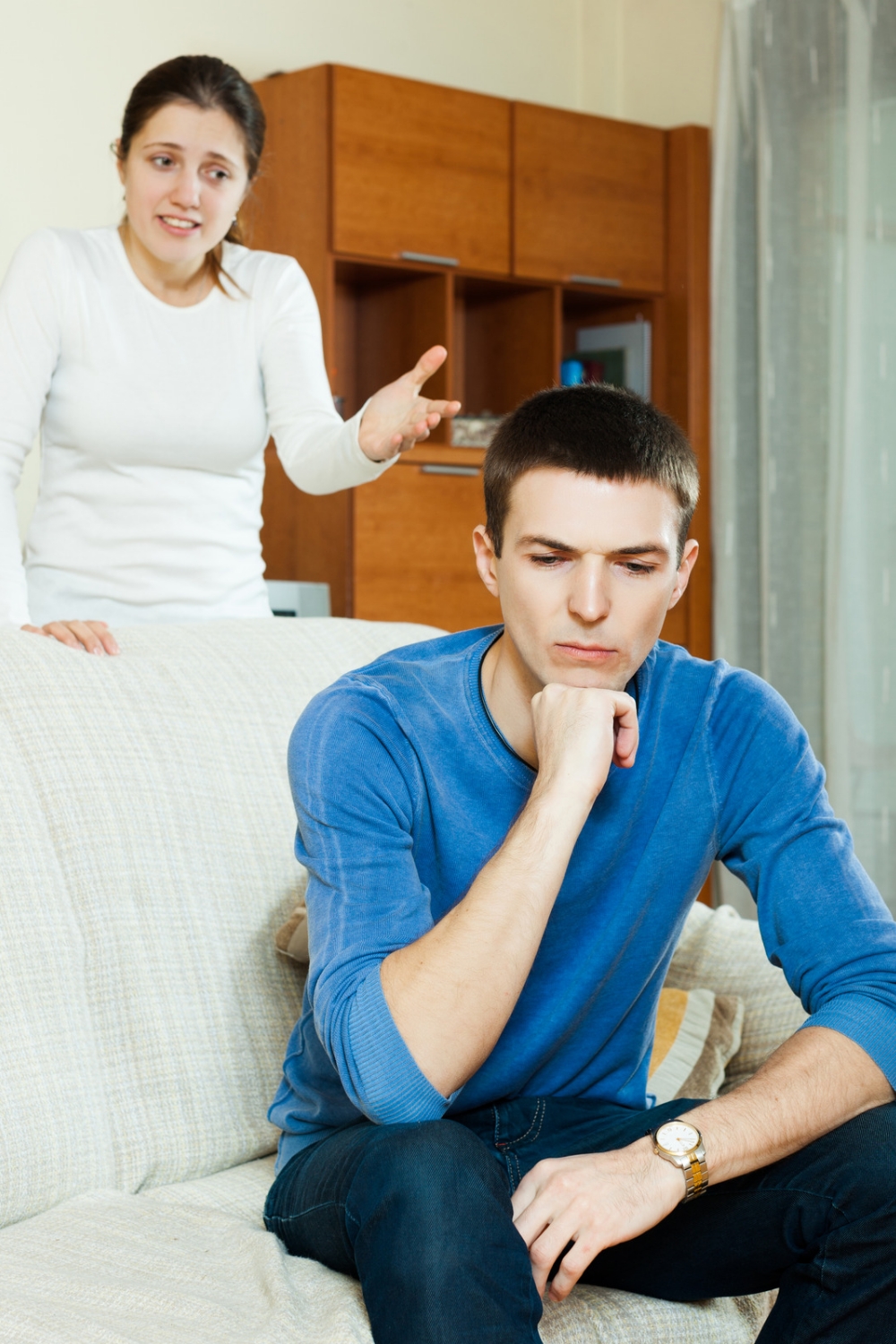 Things that happen when your husband is emotionally torn between you and his mistress